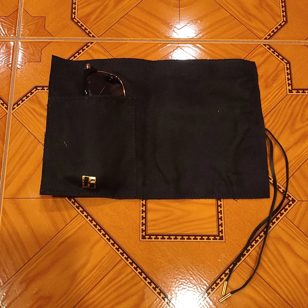 Linda Farrow Eyeglasses Sunglasses Cellphone Holder